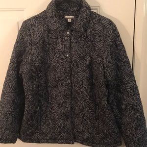 Croft and Borrow gray and black fall puffer coat